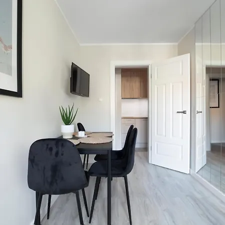 Elite Center Garncarska Apartment