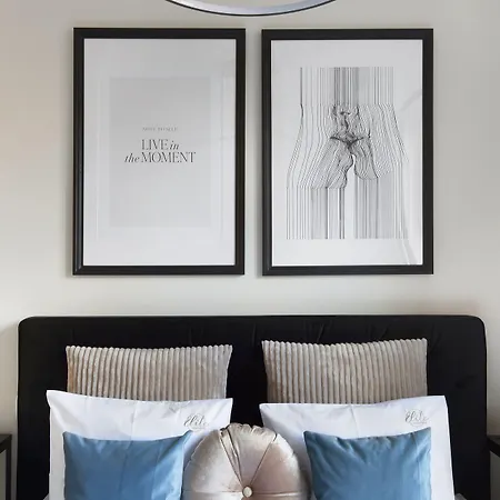 Hotel Elite Garncarska *