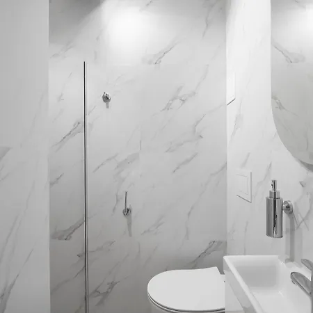 Hotel Elite Garncarska