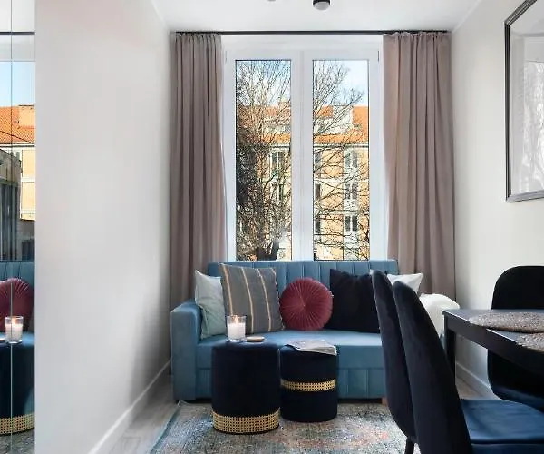 Hotel Elite Garncarska *