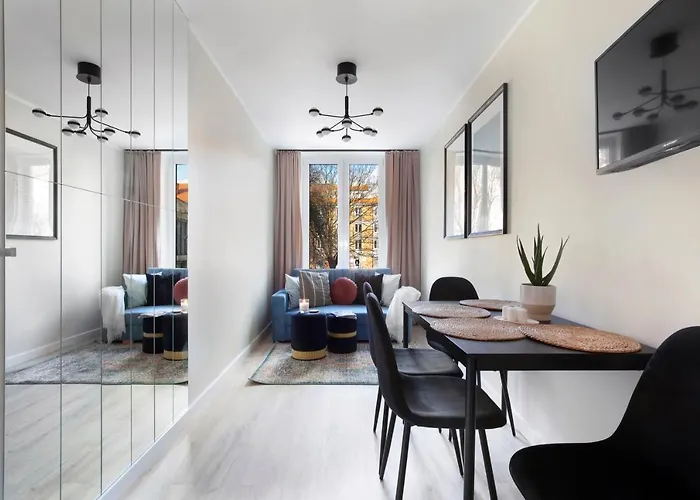 Hotel Elite Garncarska *